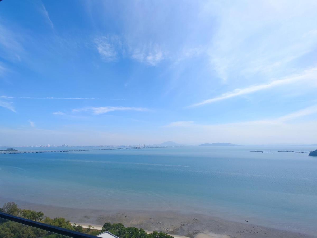 Infinite Seaview With Penang Bridge Suite With Sunrise Up To 11 Person Bayan Lepas Exterior foto